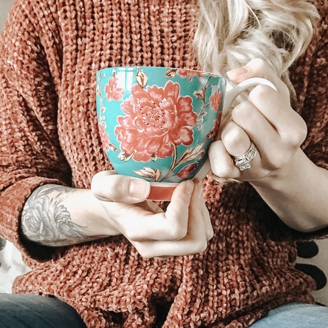 Jen Kaylor • Thrifting + Decor + DIY